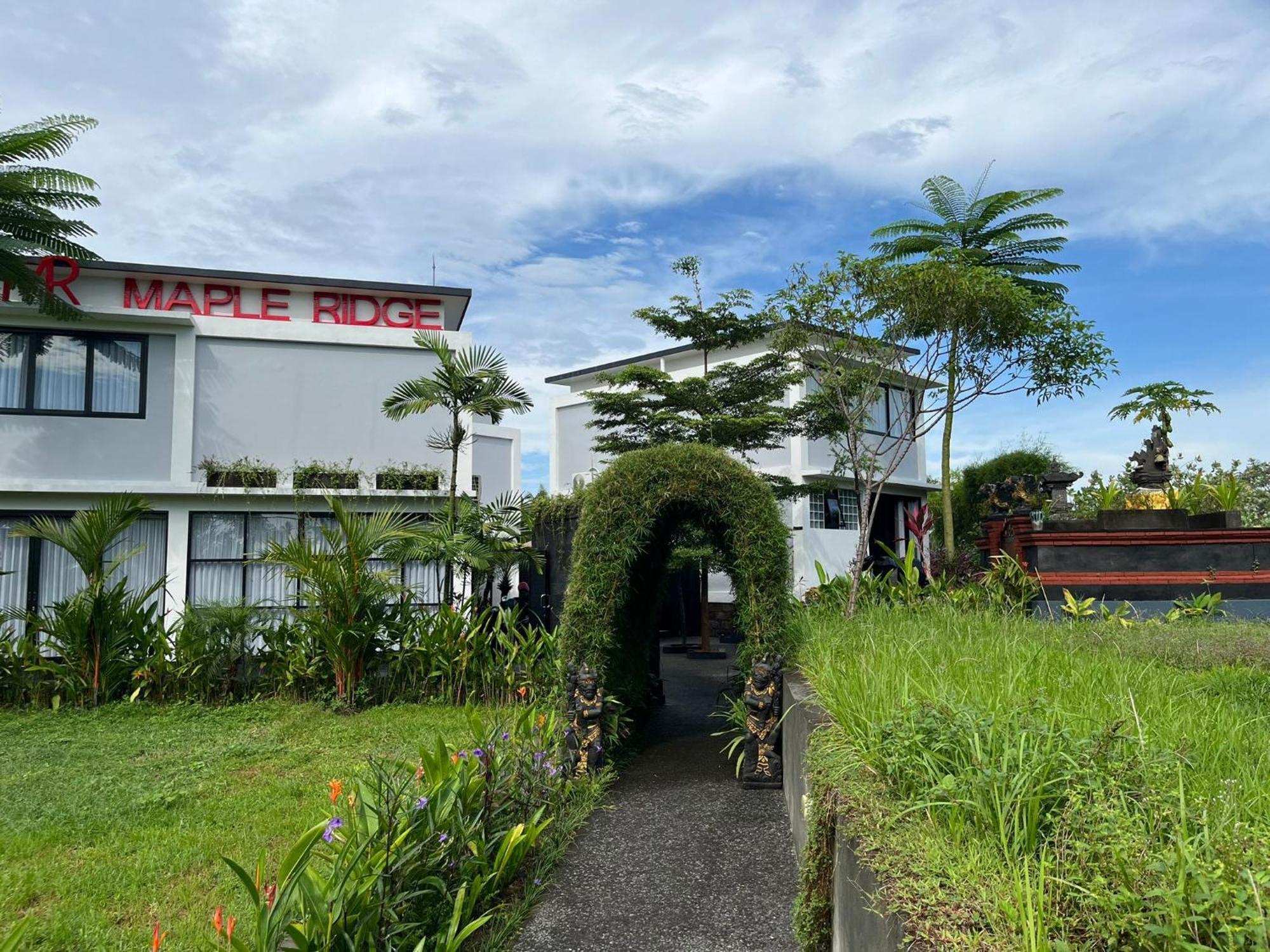 Maple Ridge Ubud Villas Экстерьер фото